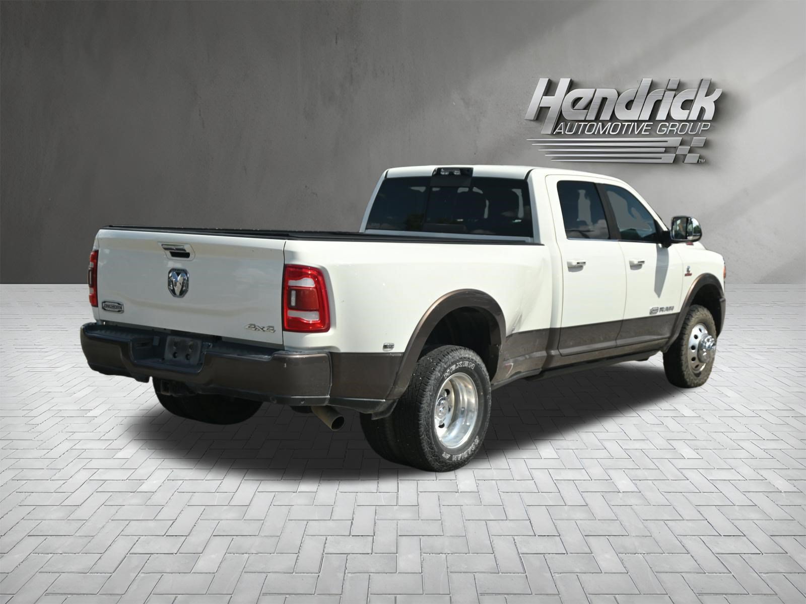 Used 2022 RAM 3500 Limited AWD/4WD image 9