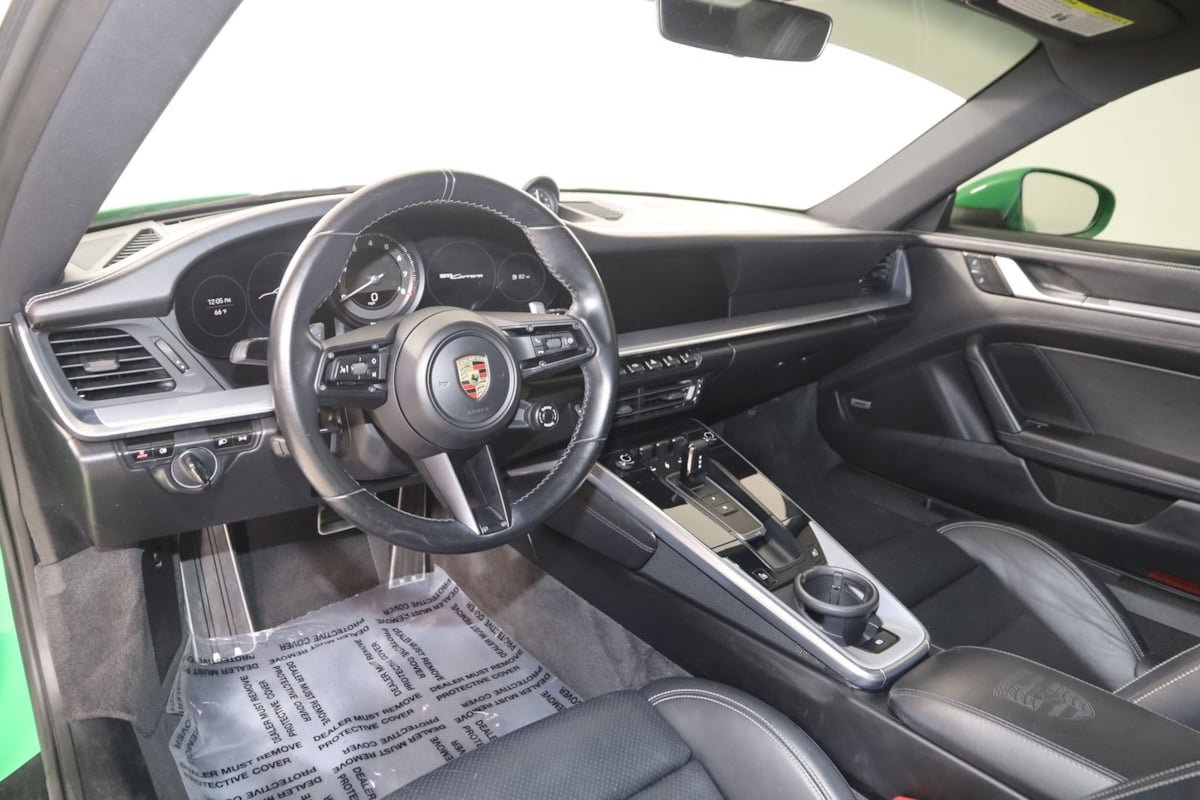 Used 2021 Porsche 911 Carrera RWD image 33