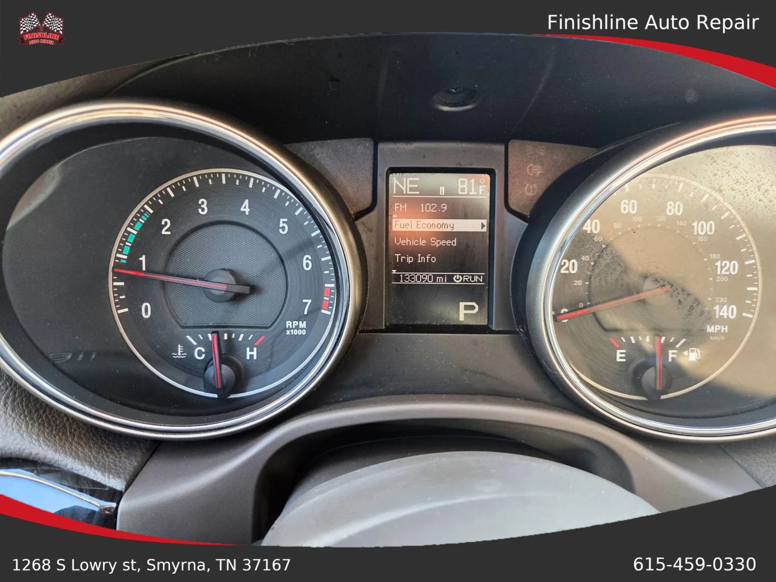 Used 2011 Jeep Grand Cherokee Laredo RWD image 13