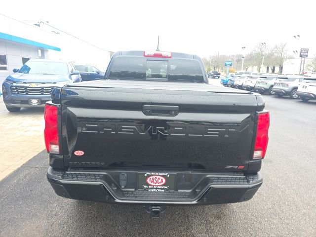 Used 2023 Chevrolet Colorado ZR2 w/ ZR2 Convenience Package III image 3