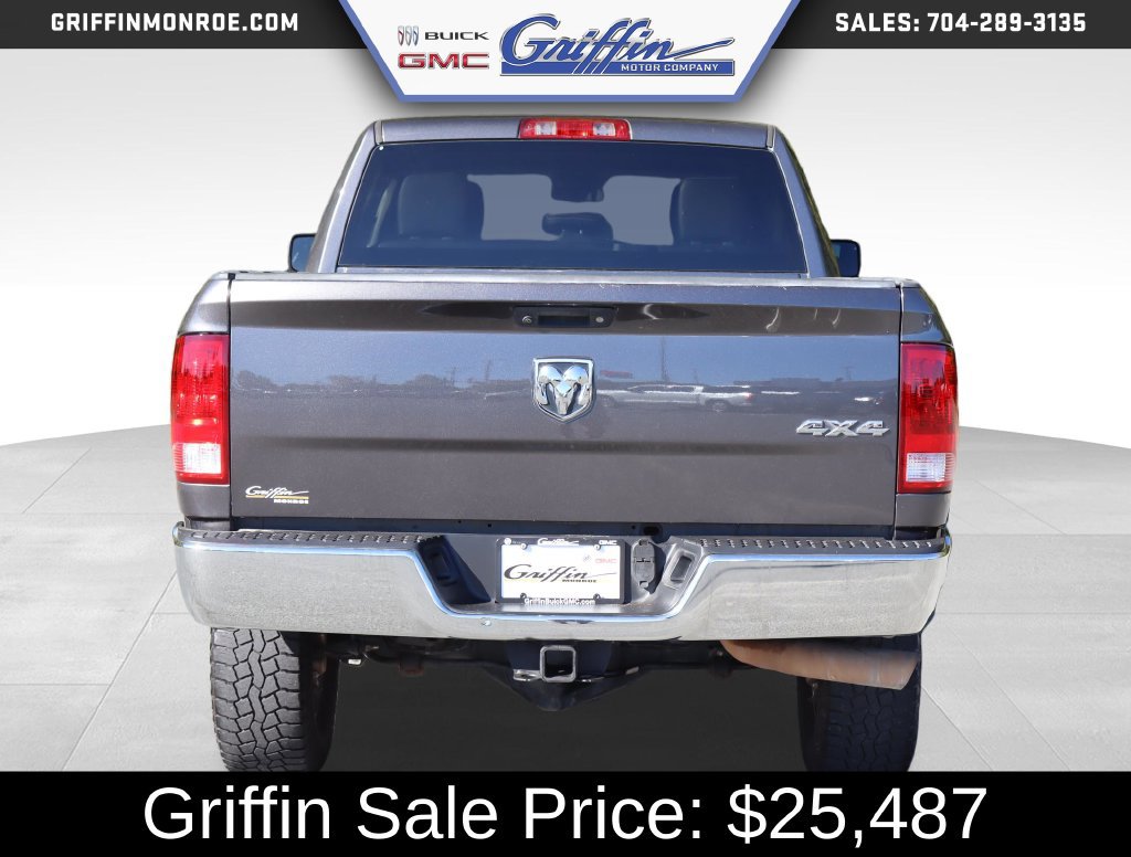 Used 2018 RAM 2500 Tradesman w/ Chrome Appearance Group AWD/4WD image 4
