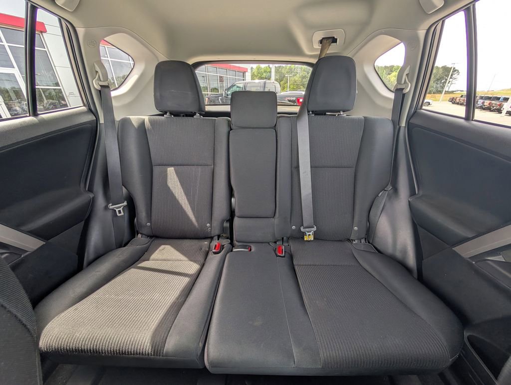 Used 2016 Toyota RAV4 LE image 24