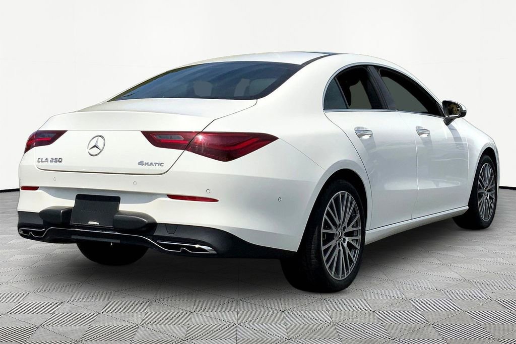 Used 2025 Mercedes-Benz CLA 250 4MATIC image 5