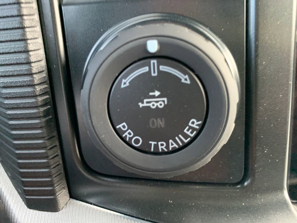 New 2025 Ford F150 Lariat w/ Equipment Group 502A High image 24