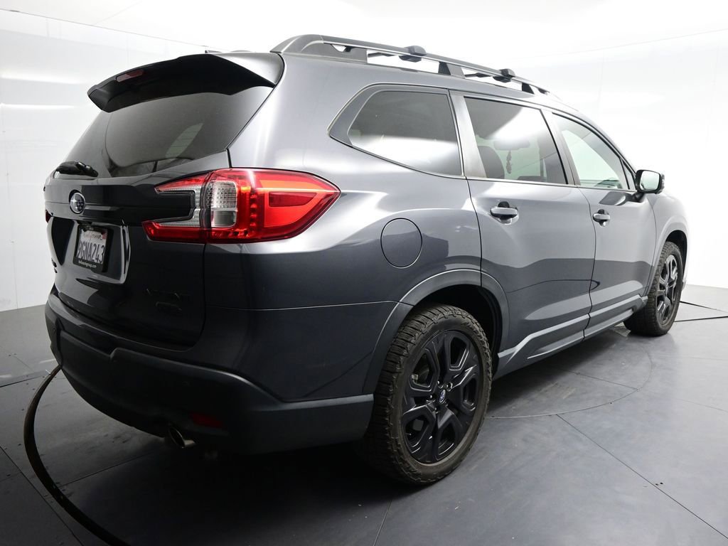 Used 2023 Subaru Ascent Onyx Edition Limited image 4