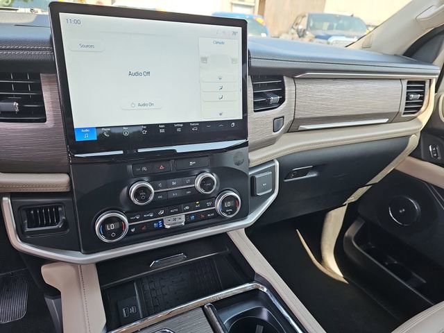 Used 2024 Ford Expedition Max Limited RWD image 23