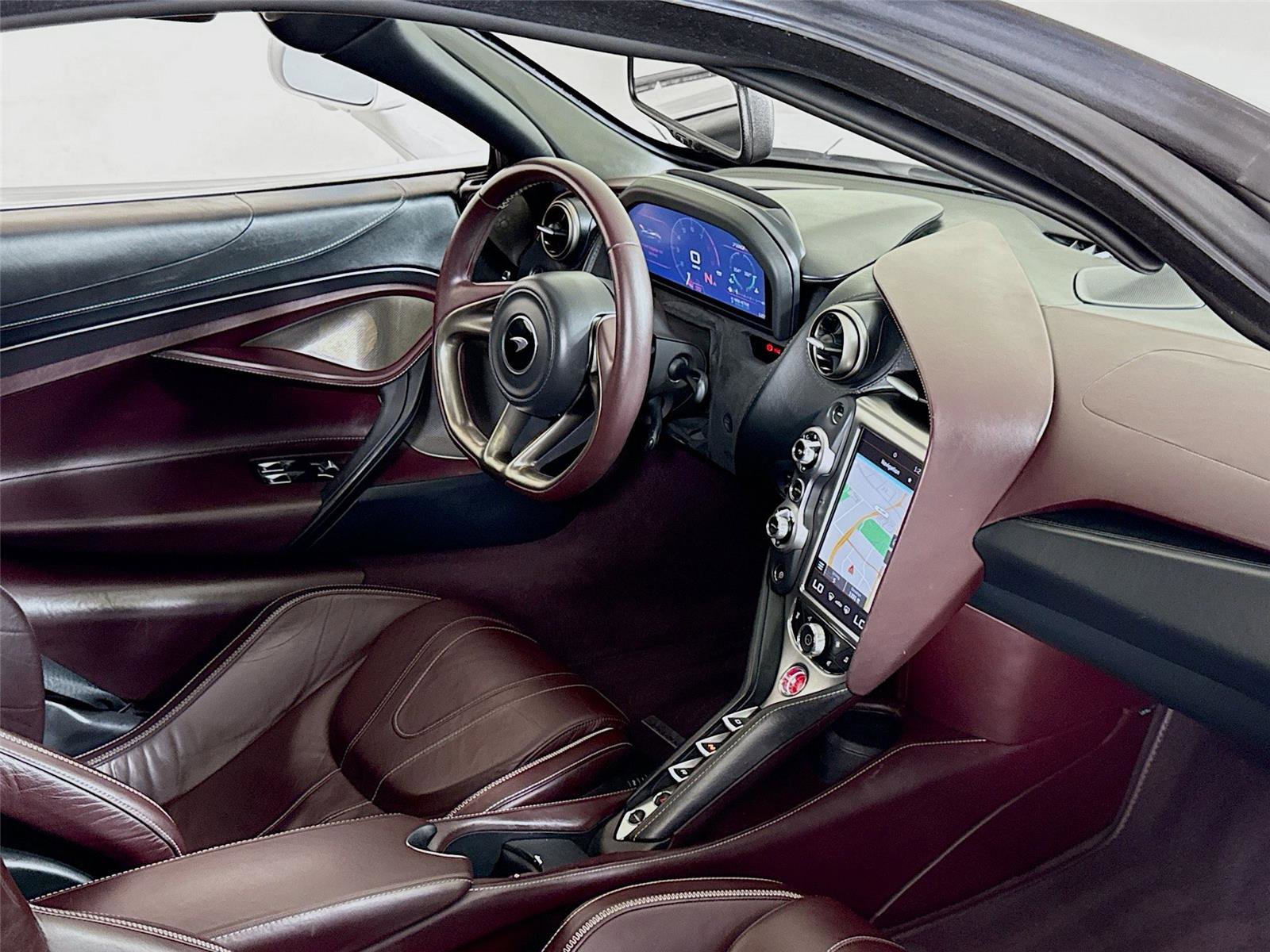 Used 2019 McLaren 720S Performance image 23