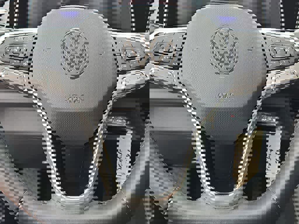 Used 2025 Volkswagen Jetta S image 23