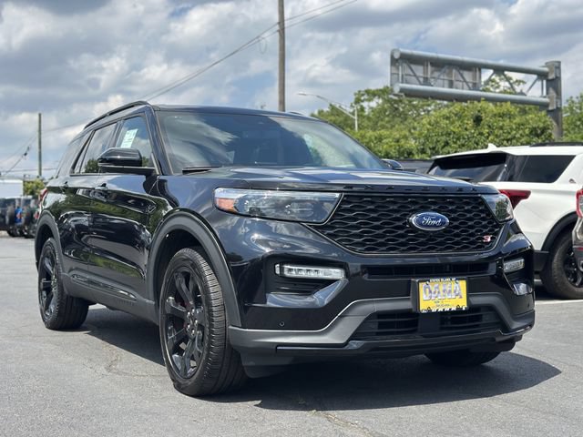 Certified 2023 Ford Explorer ST w/ Equipment Group 401A AWD/4WD image 49