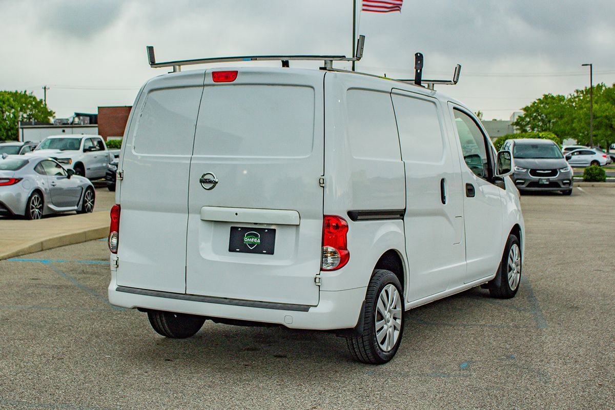 Used 2018 Nissan NV200 SV w/ Navigation Package FWD image 9