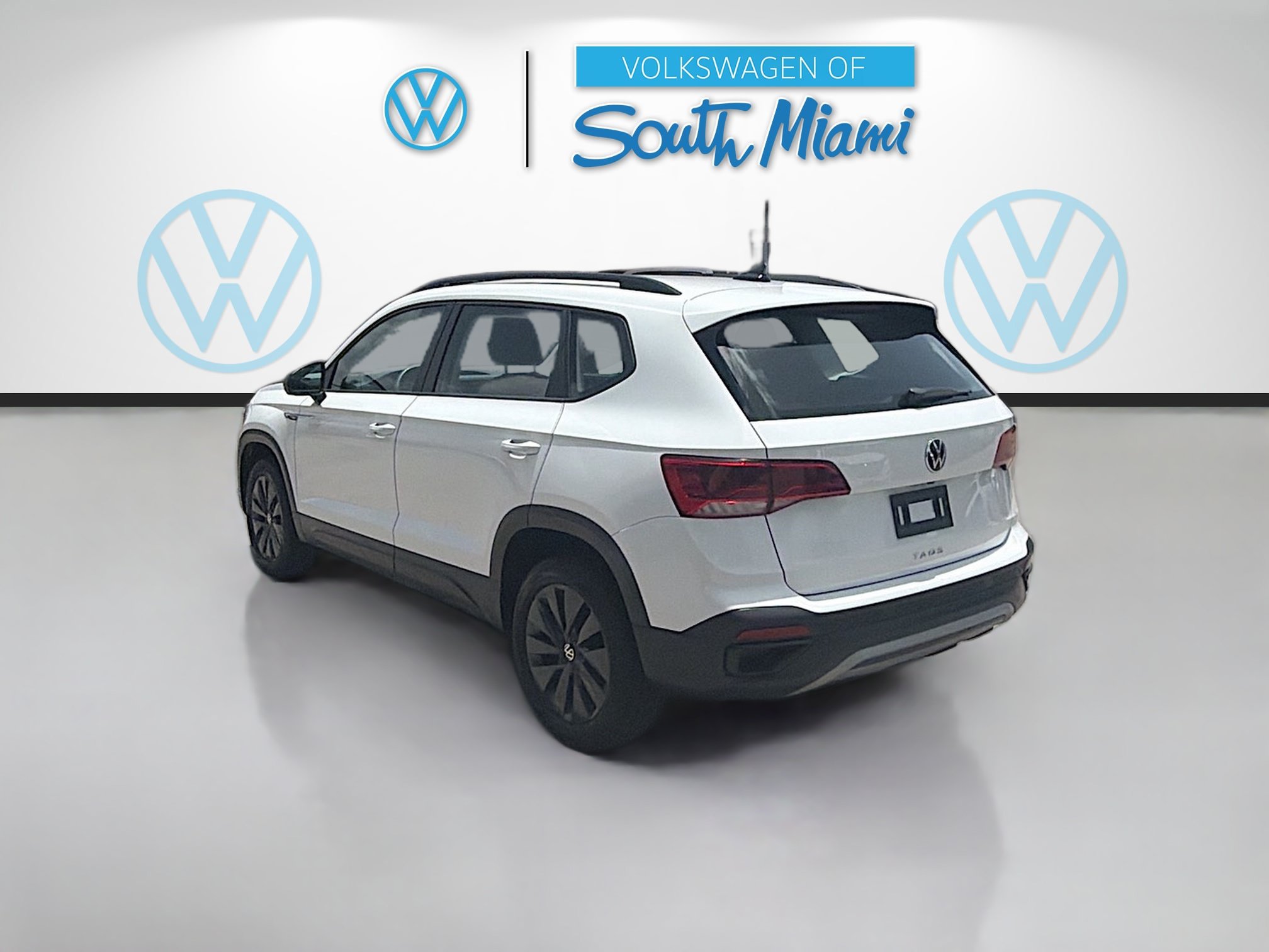 Used 2023 Volkswagen Taos S FWD image 5