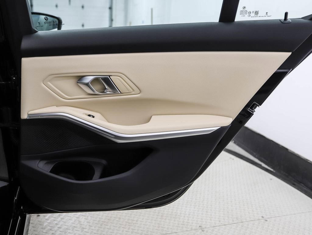 New 2026 BMW 330i xDrive Sedan w/ Premium Package image 25