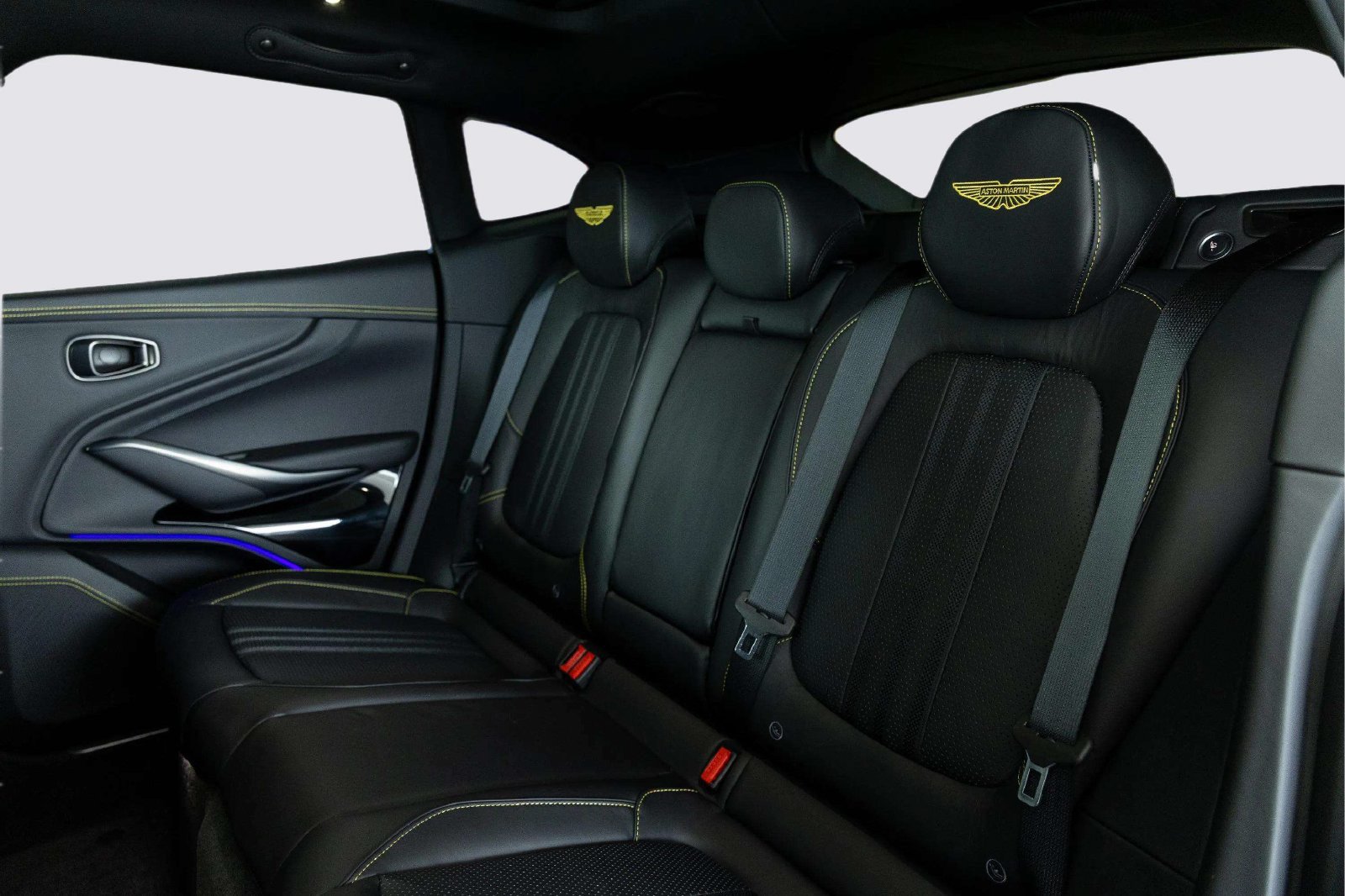 New 2026 Aston Martin DBX 707 AWD/4WD image 40