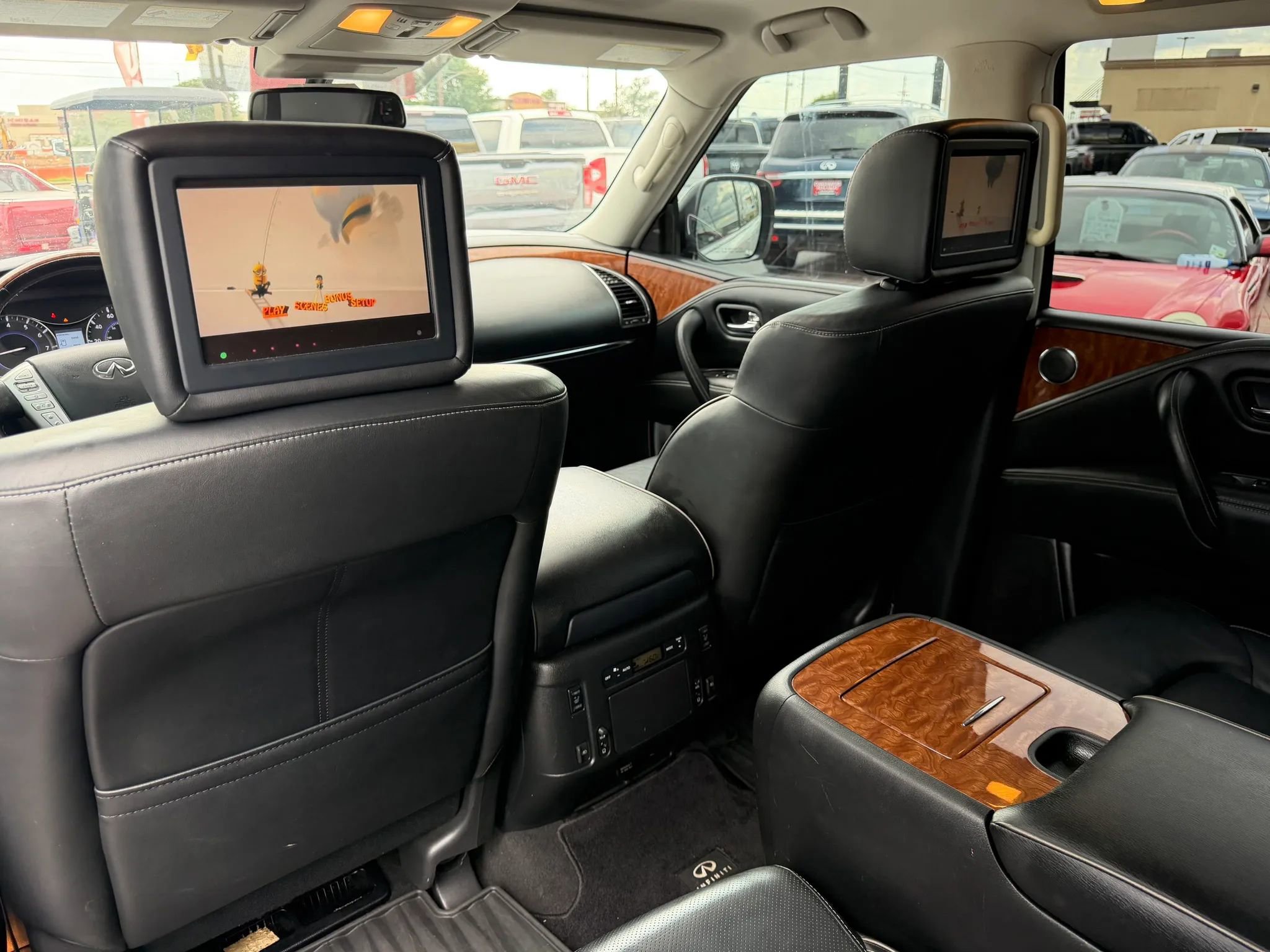 Used 2018 INFINITI QX80 2WD w/ Driver Assistance Package image 9