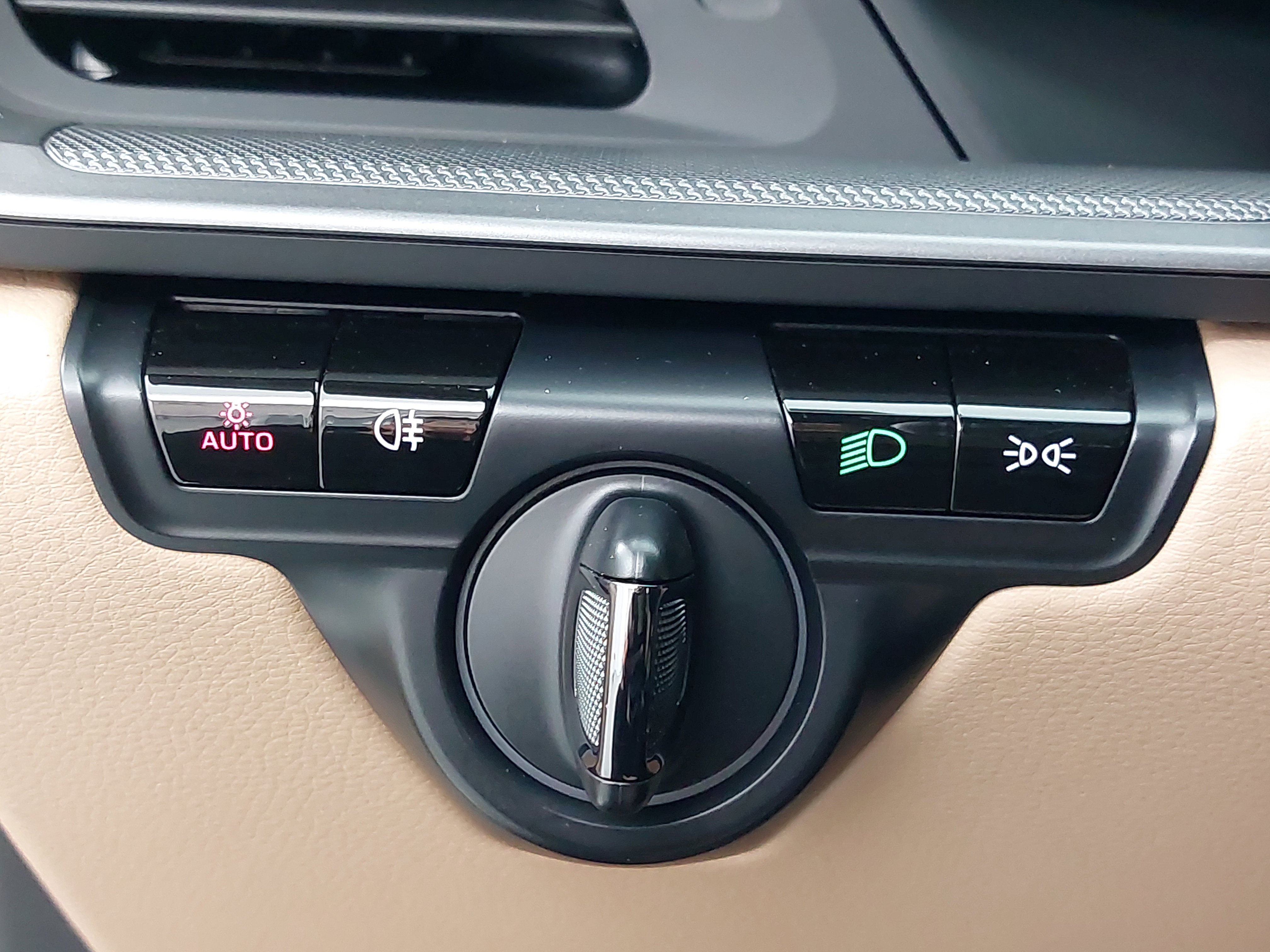 Used 2021 Porsche 911 Targa 4S image 25