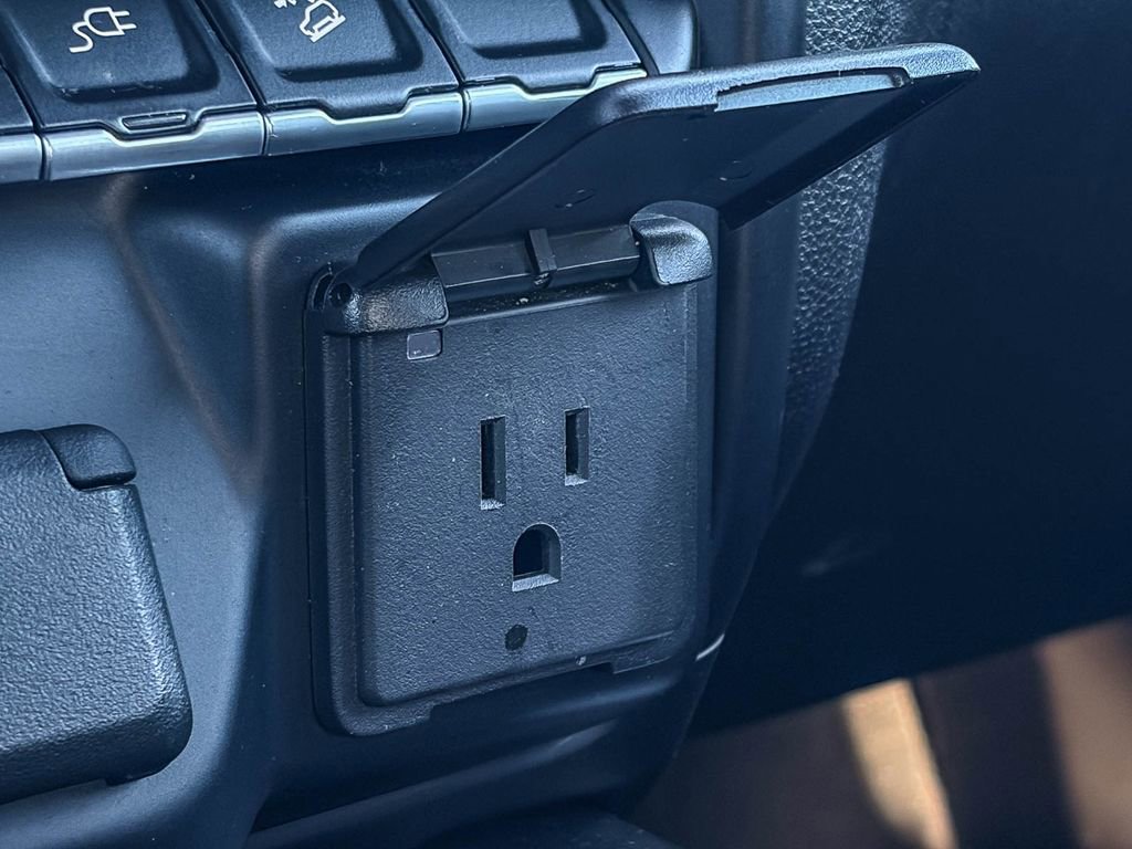 Used 2022 GMC Sierra 2500 Denali w/ Denali Ultimate Package image 41