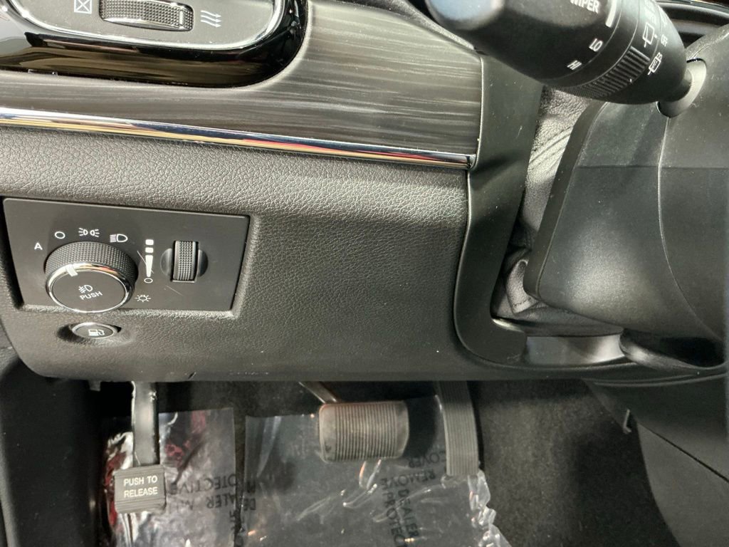 Used 2021 Jeep Grand Cherokee Limited w/ Quick Order Package 28K 80th image 44