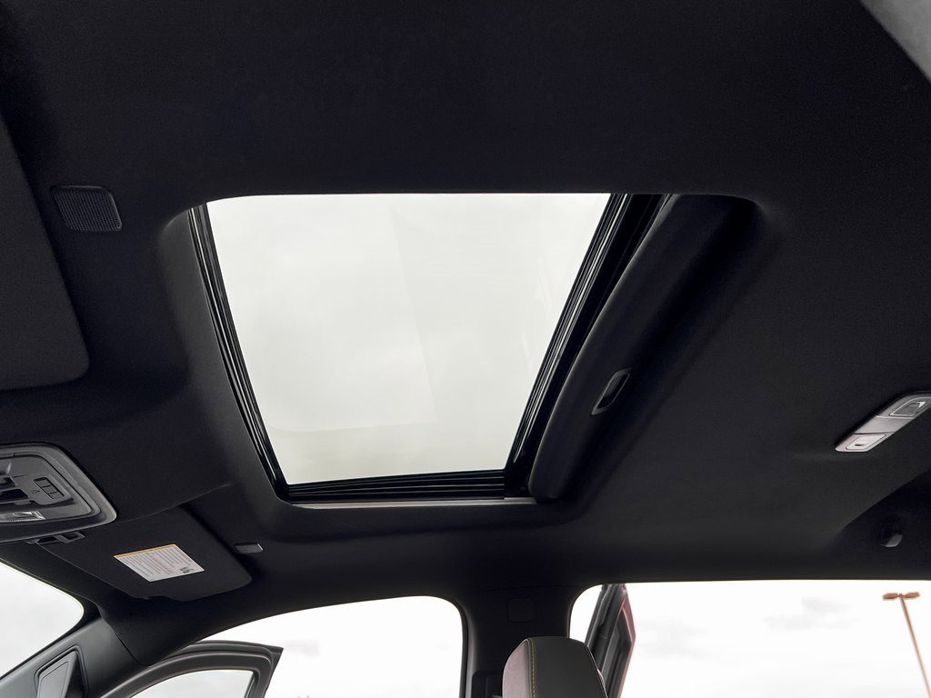 Used 2024 Chevrolet Silverado 1500 ZR2 image 7