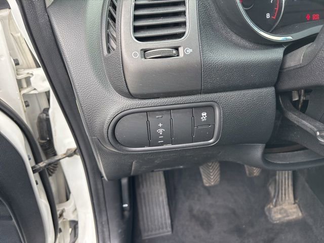 Used 2017 Kia Forte LX FWD image 18
