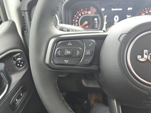 New 2026 Jeep Gladiator Sport AWD/4WD image 13
