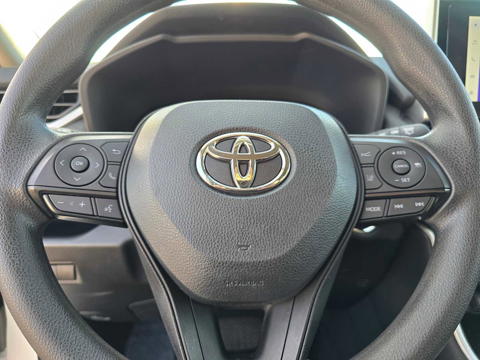 Certified 2024 Toyota RAV4 XLE image 25