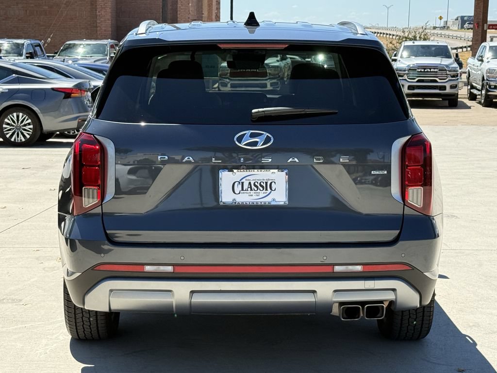Used 2024 Hyundai Palisade SEL w/ Premium Package AWD/4WD image 5