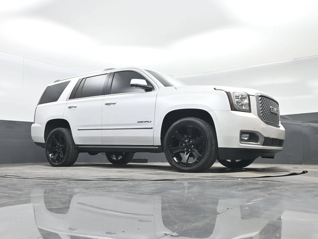 Used 2017 GMC Yukon Denali w/ Open Road Package RWD image 32