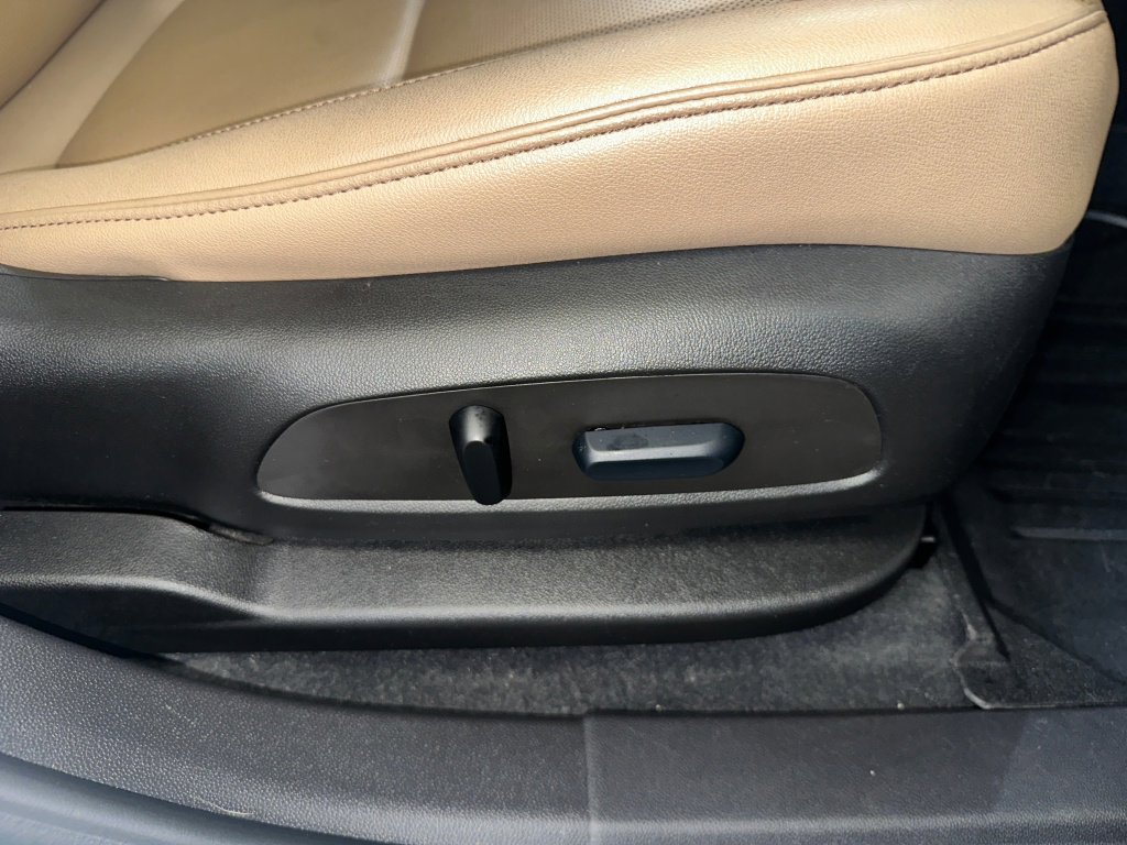 Certified 2024 Chevrolet Blazer Premier w/ Driver Confidence II Package image 38