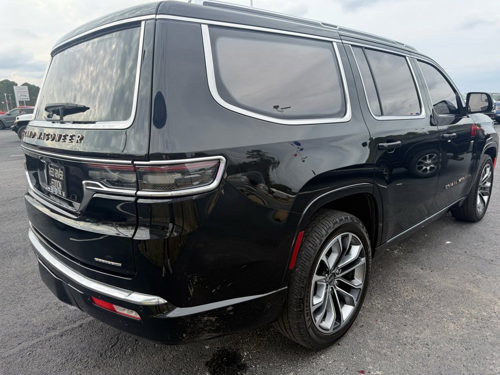 Used 2024 Jeep Grand Wagoneer Series III w/ Rear Seat Video Group 1 image 5