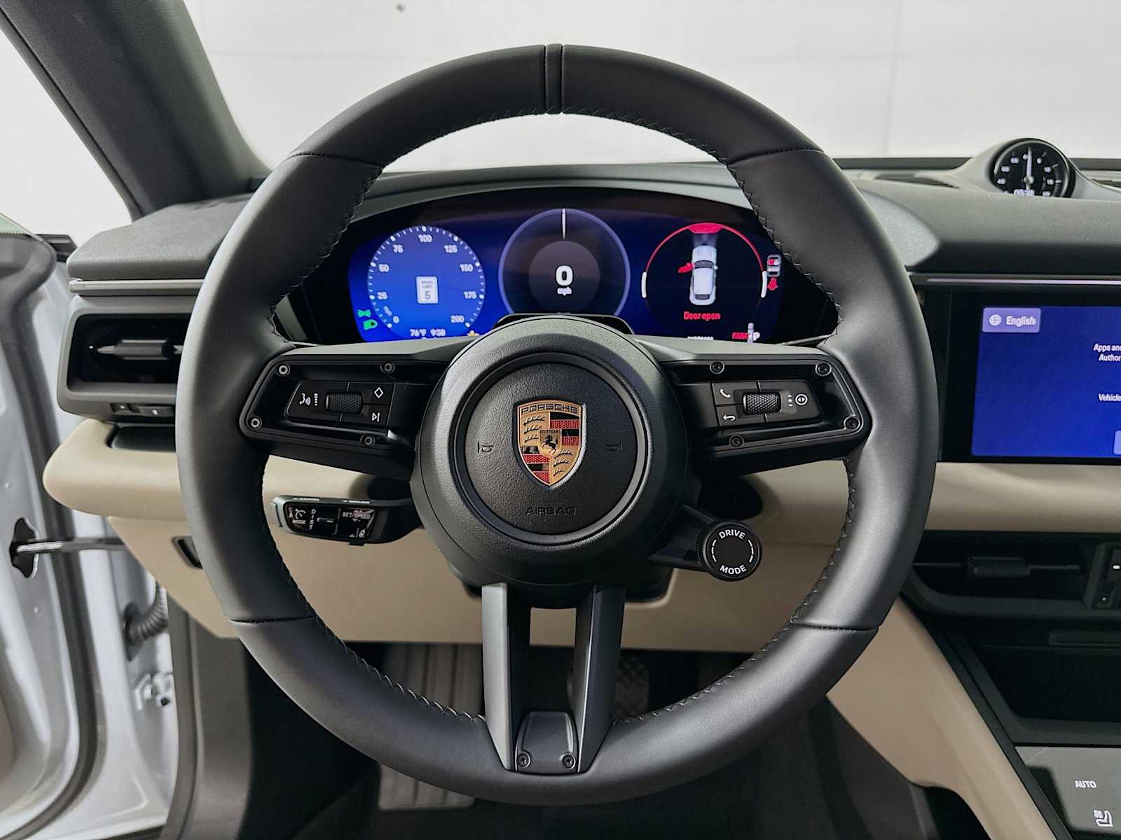 New 2026 Porsche Macan 4 Electric AWD/4WD image 14