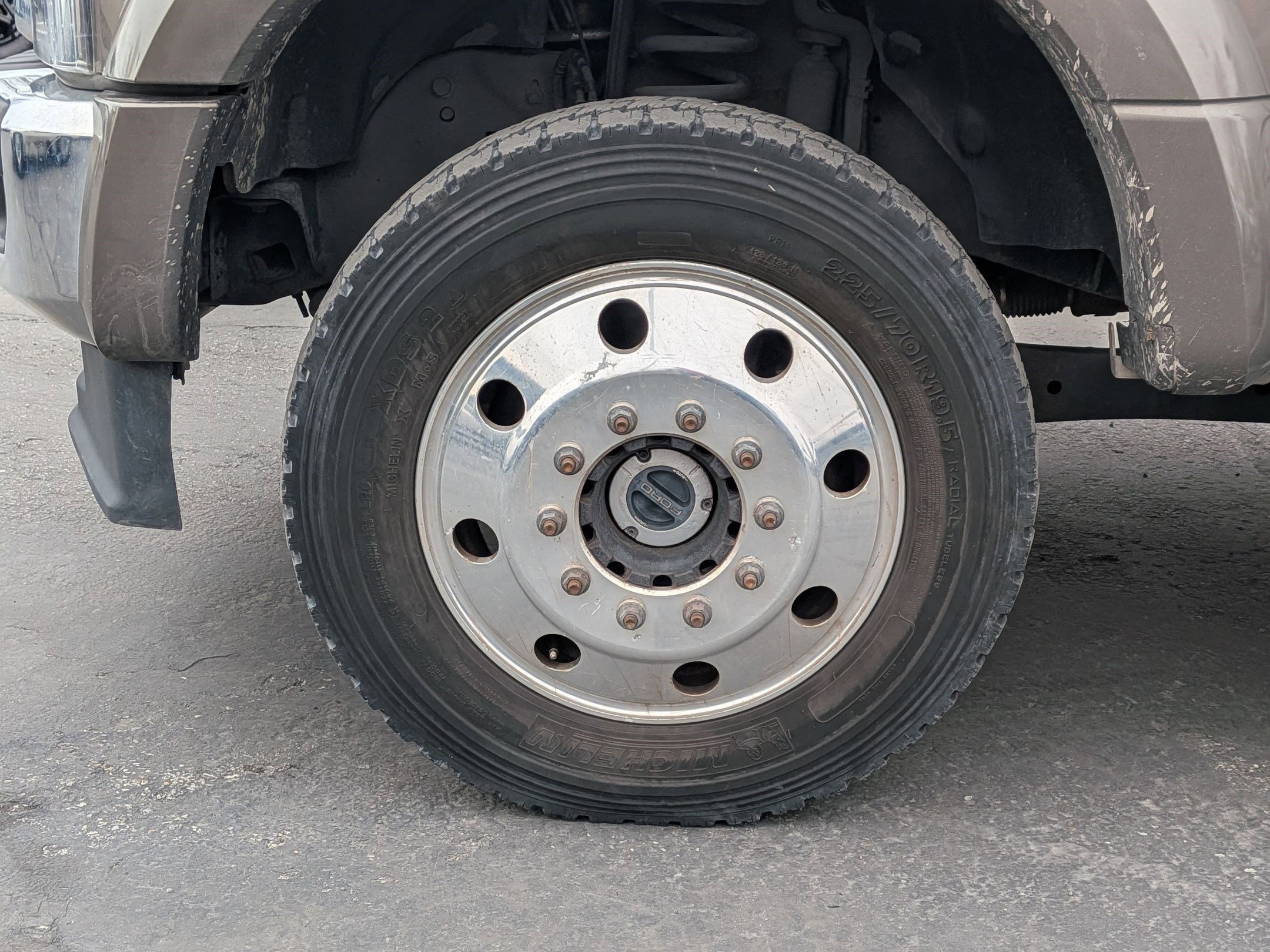 Used 2022 Ford F450 Lariat w/ Chrome Package image 13