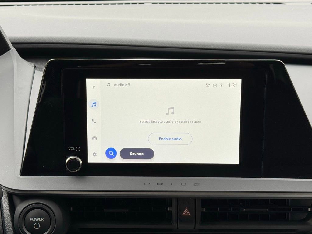 Used 2025 Toyota Prius LE image 42