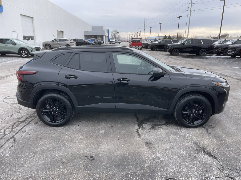 New 2026 Chevrolet Trax ACTIV w/ Sunroof Package image 8