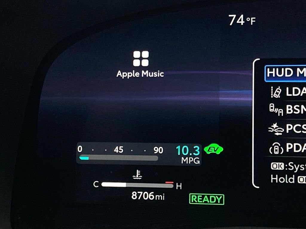 Used 2025 Toyota Camry XSE w/ Premium Plus Package image 15