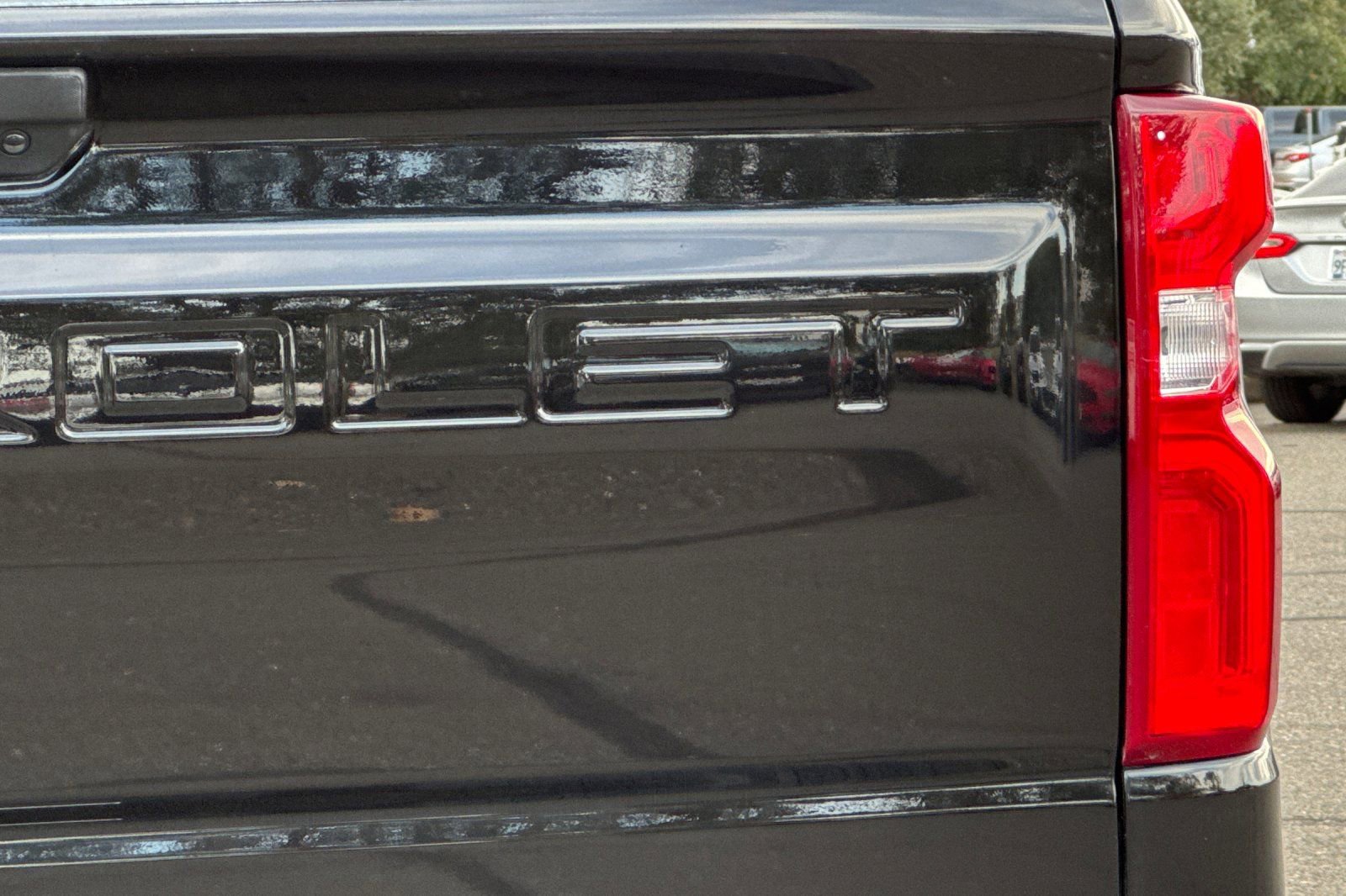 Used 2022 Chevrolet Silverado 1500 High Country w/ Z71 Off-Road Package image 52