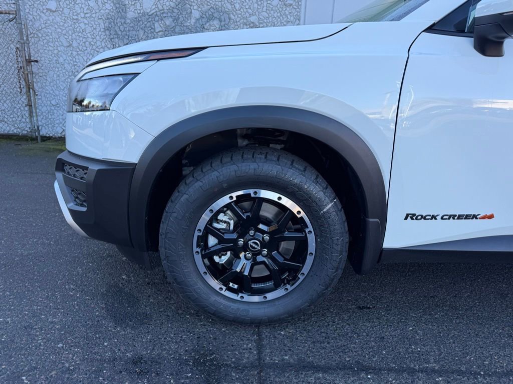 New 2025 Nissan Pathfinder Rock Creek image 12