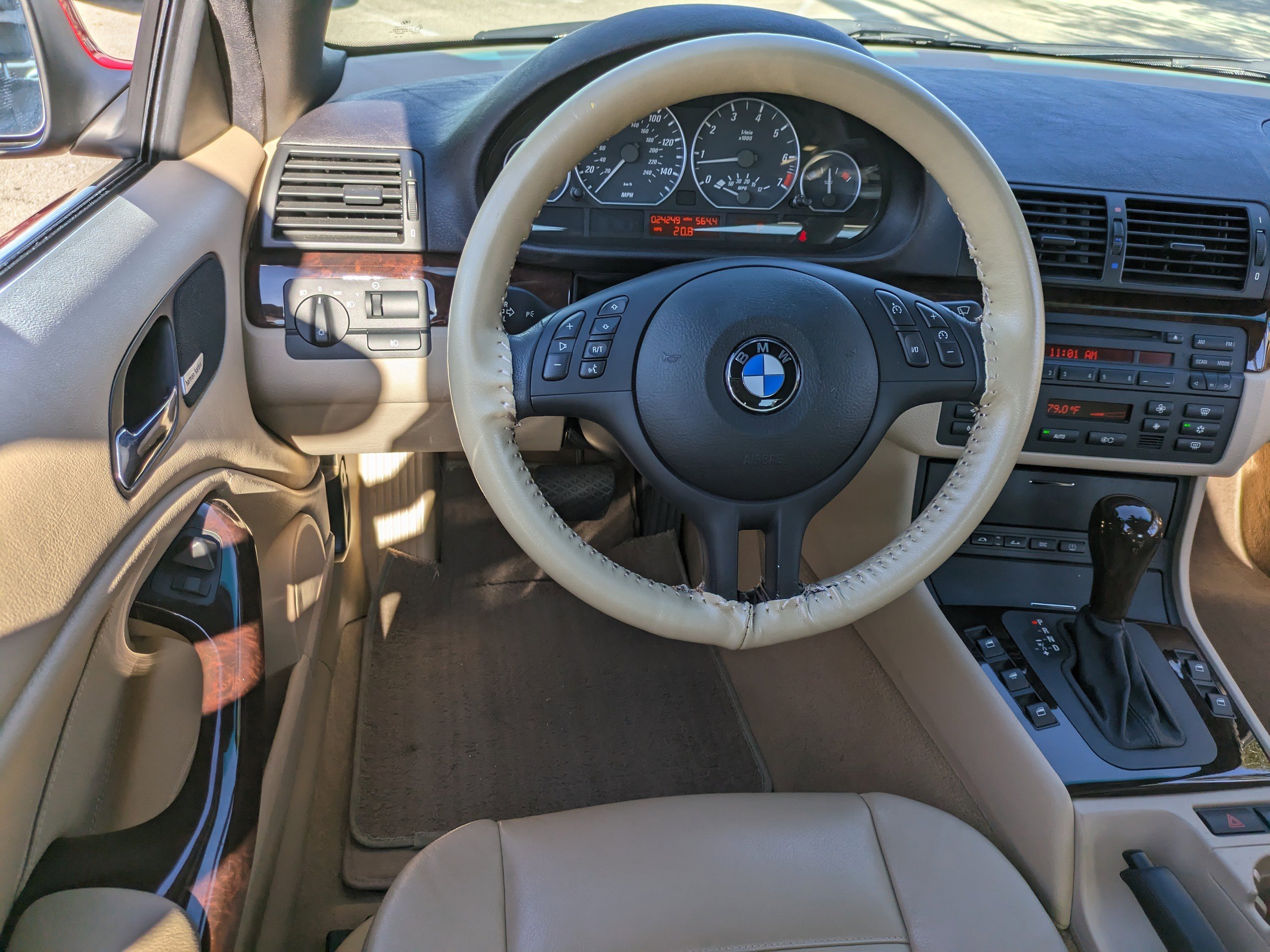 Used 2005 BMW 330Ci Convertible image 17