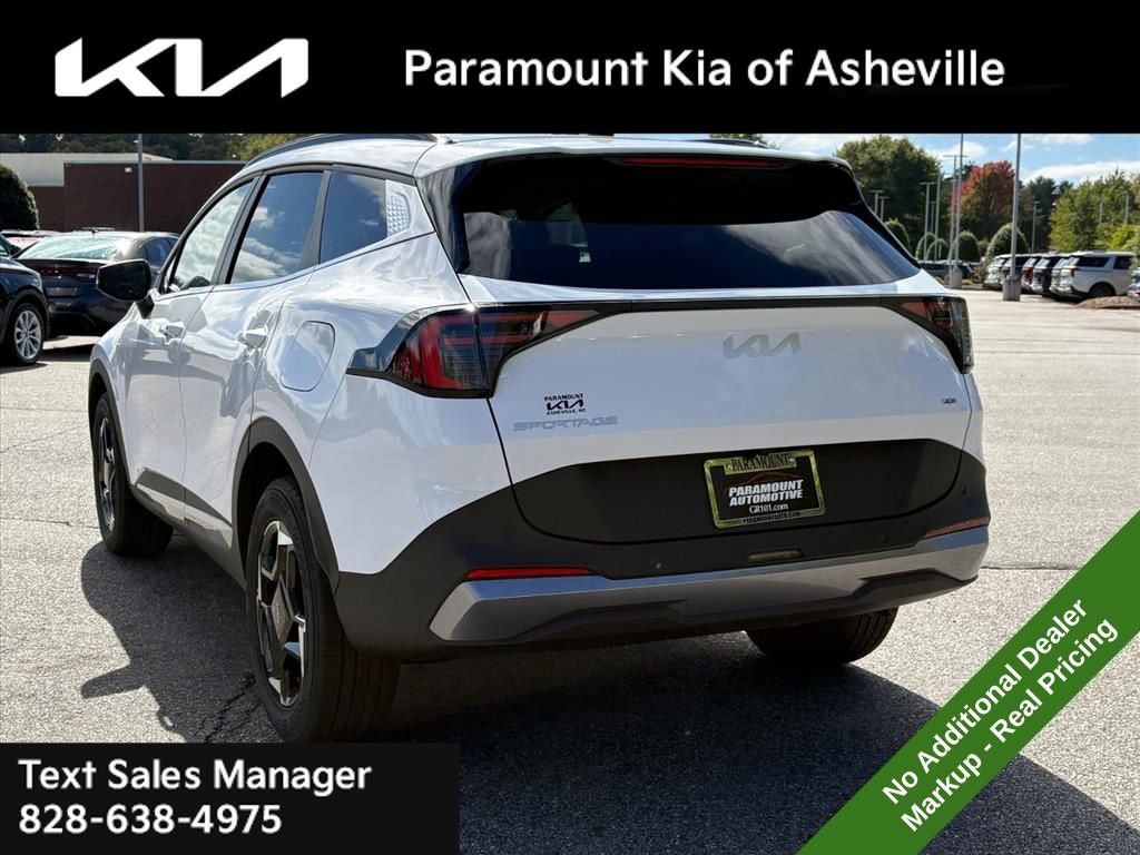 New 2026 Kia Sportage EX w/ EX Panorama Roof Package image 4
