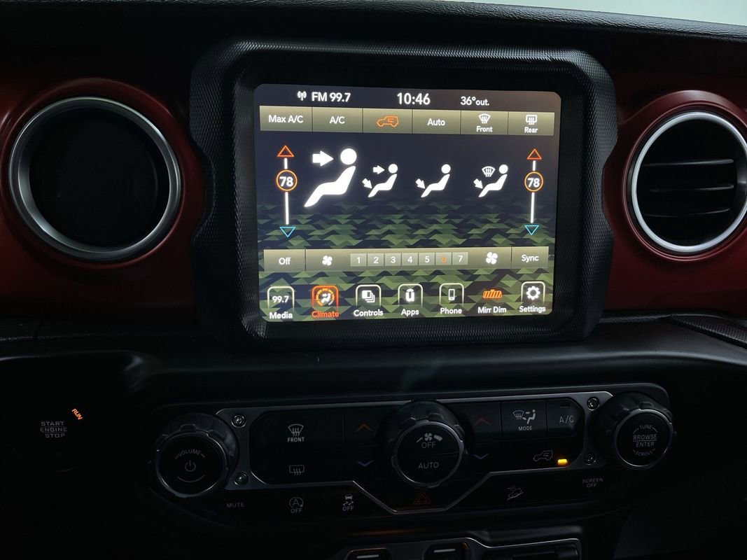 Used 2018 Jeep Wrangler Unlimited Rubicon image 23