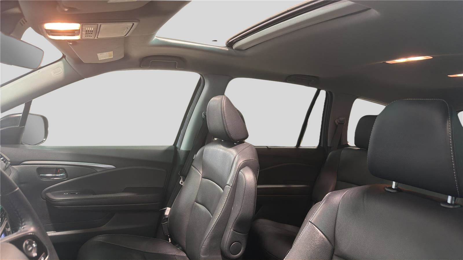 Used 2022 Honda Pilot Special Edition image 17