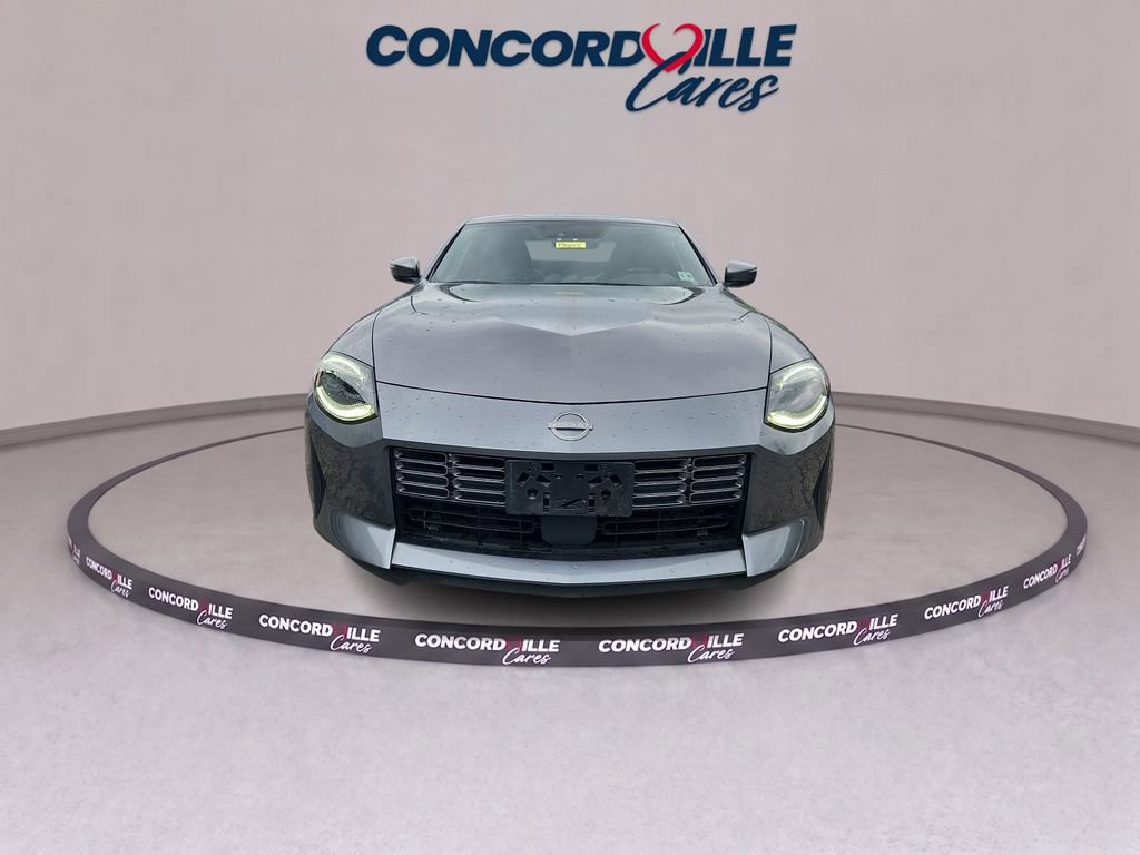 Used 2024 Nissan Z Performance w/ Floor Mat Package RWD image 2