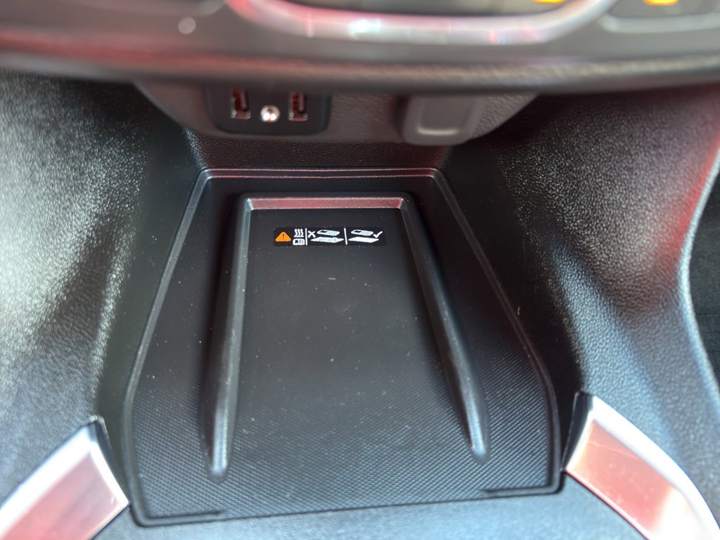 Used 2023 Chevrolet Traverse LT w/ LPO, Floor Liner Package image 21