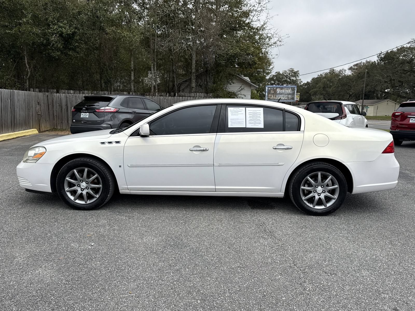 Used 2006 Buick Lucerne CXL w/ Luxury Package FWD image 3