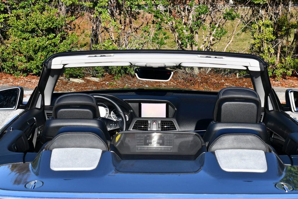 Used 2011 Mercedes-Benz E 350 Cabriolet image 53