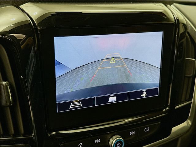 Used 2021 Chevrolet Traverse LT image 15
