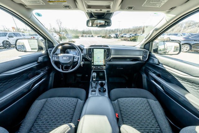 New 2025 Ford Ranger XLT w/ Technology Package AWD/4WD image 19