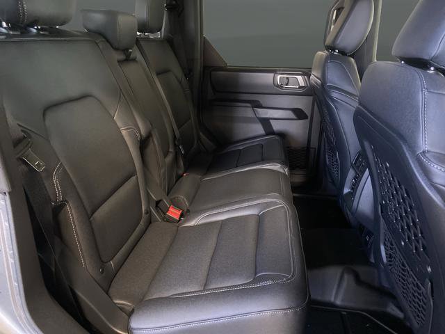 New 2025 Ford Bronco Badlands image 30