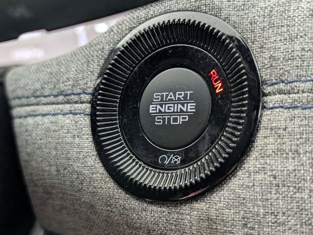 Used 2023 Jeep Compass Sport AWD/4WD image 22