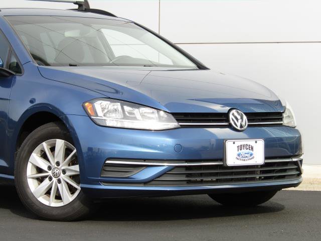 Used 2018 Volkswagen Golf S image 4