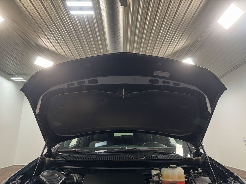 Used 2023 Chevrolet Traverse LT image 93